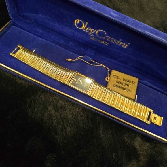 Oleg Cassini Quartz Watch main image 8